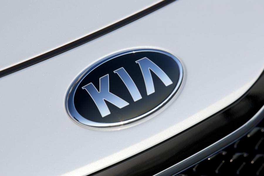  Kia Optima 2013 года  (фото 42 из 63)